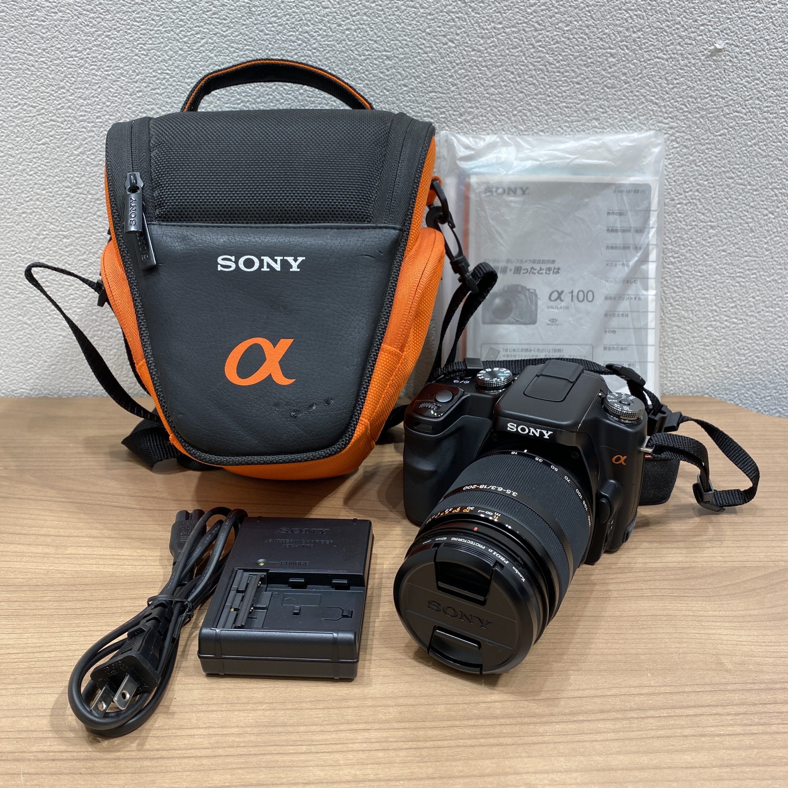 【SONY/ソニー】a100 デジタル一眼レフカメラ DSLR-A100 レンズ DT 3.5-6.3/18-200