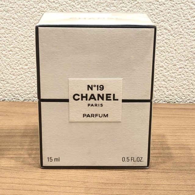 【CHANEL/シャネル】No19 パルファム 15ml