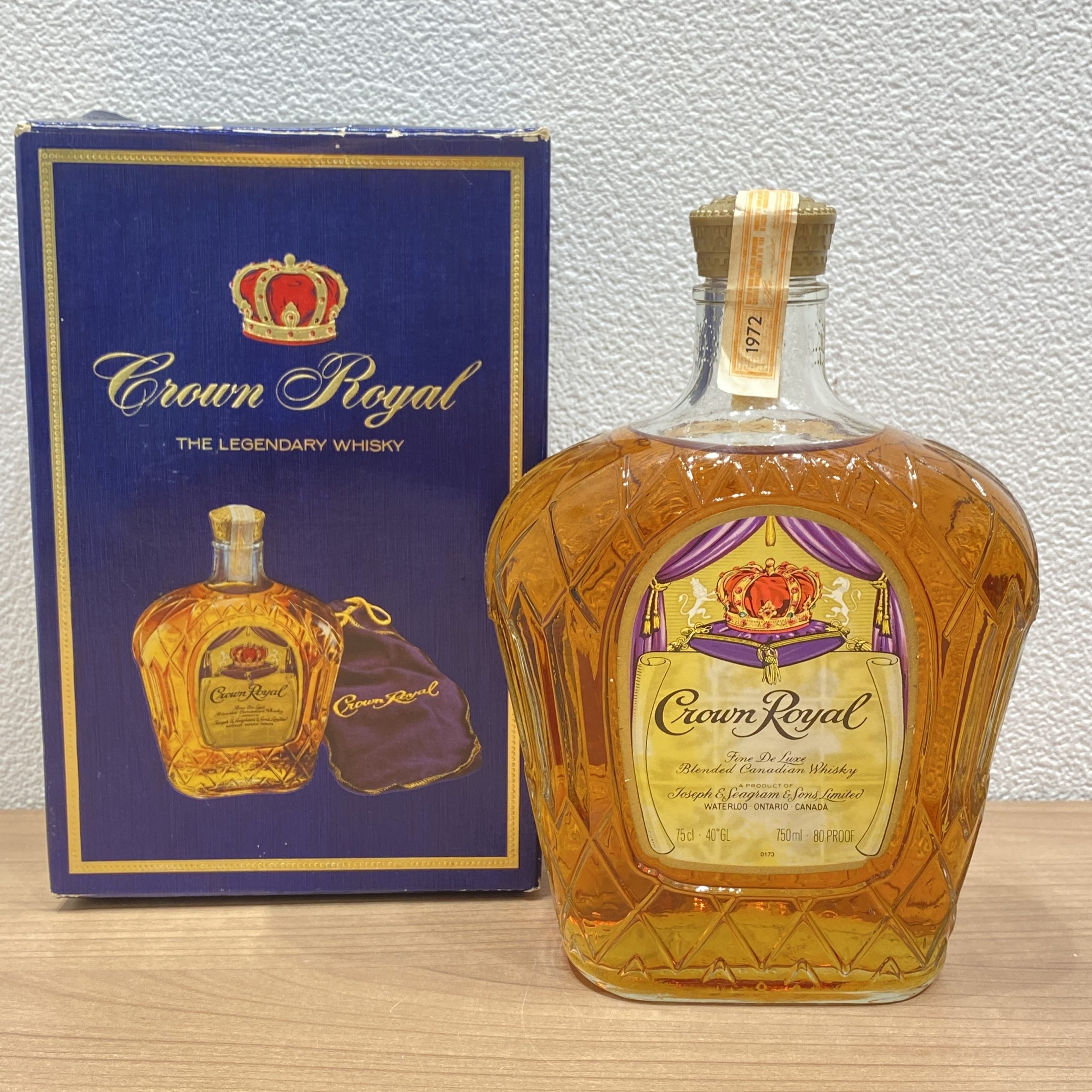 【Crown Royal/クラウンロイヤル】Canadian Whisky/カナディアンウイスキー 750ml