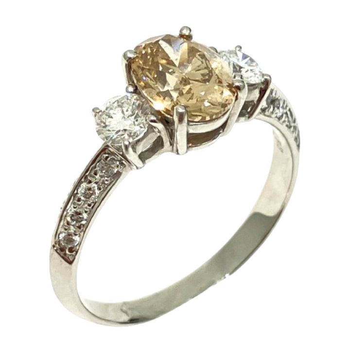 Pt900 リング ダイヤモンド1.211ct MD0.53ct