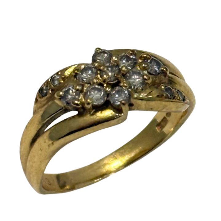 K18 リング MD0.23ct