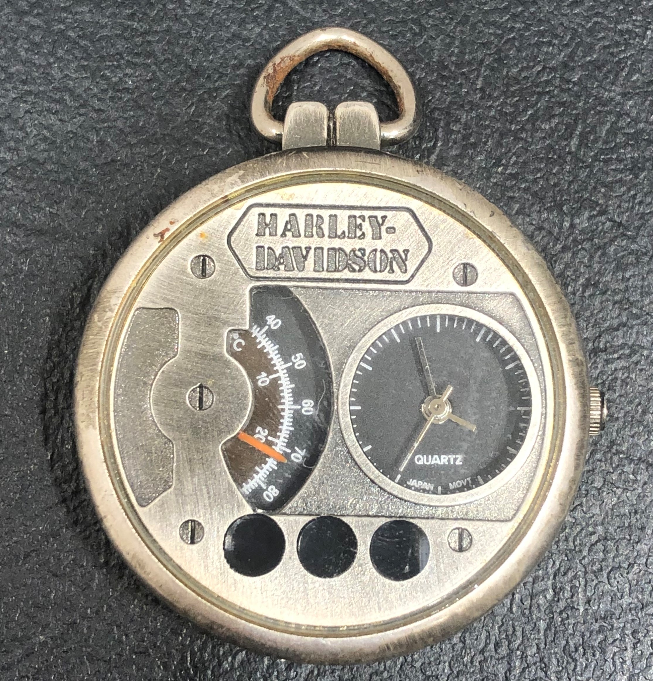 HARLEY-DAVIDSON ハーレーダビッドソン ダイアモンドプレート ネオンクロック HDL-16611 壁掛け時計 ネオン ハーレーダビットソン】お洒落!  バー＆シールド型 ネオン時計 (Harley Davidson/時計) 98730145【BUYMA】 ハーレーダビッドソン　HARLEY-DAVIDSON 掛け時計