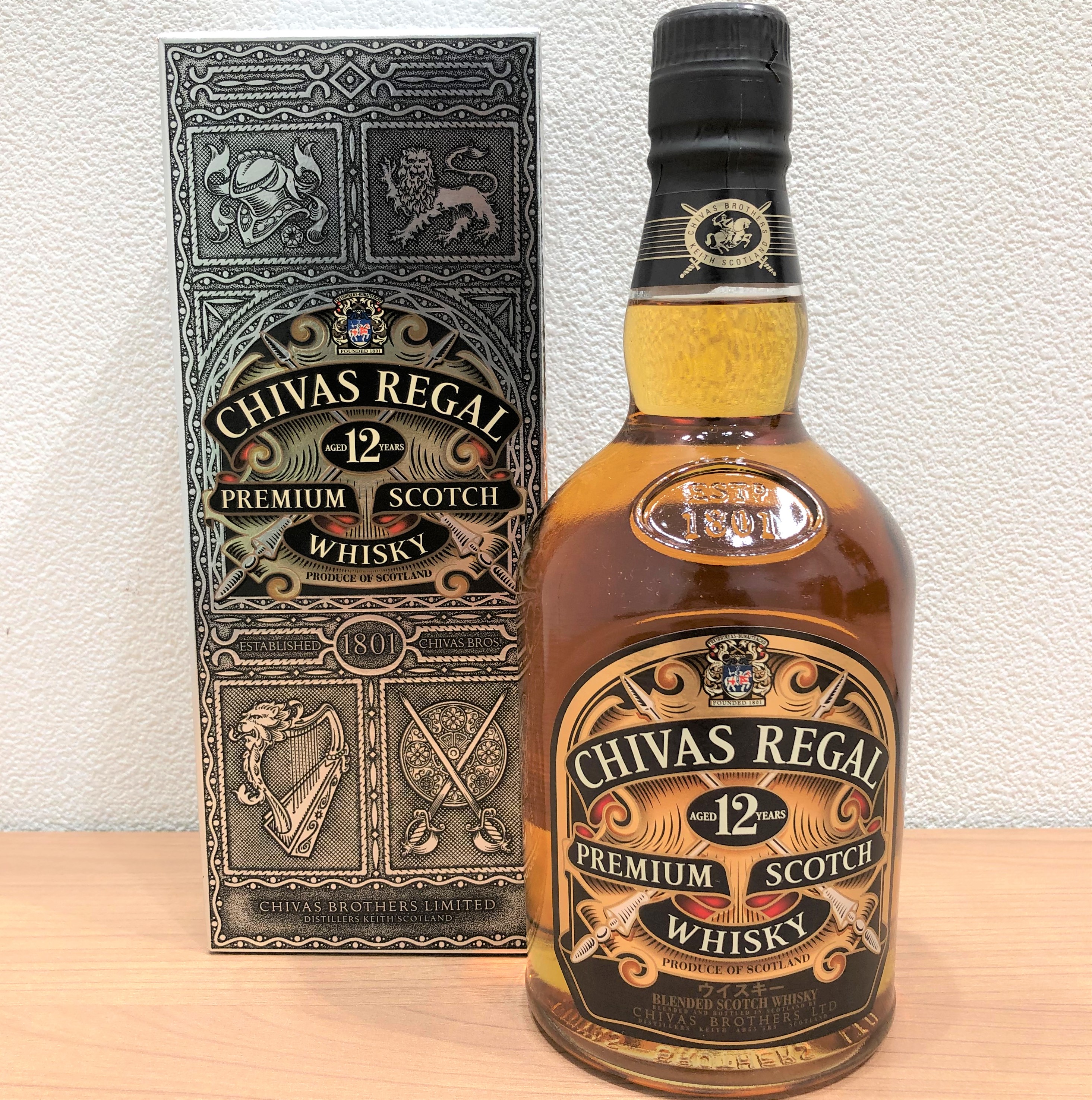 【CHIVAS REGAL/シーバシリーガル】12年 700ml スコッチウイスキー