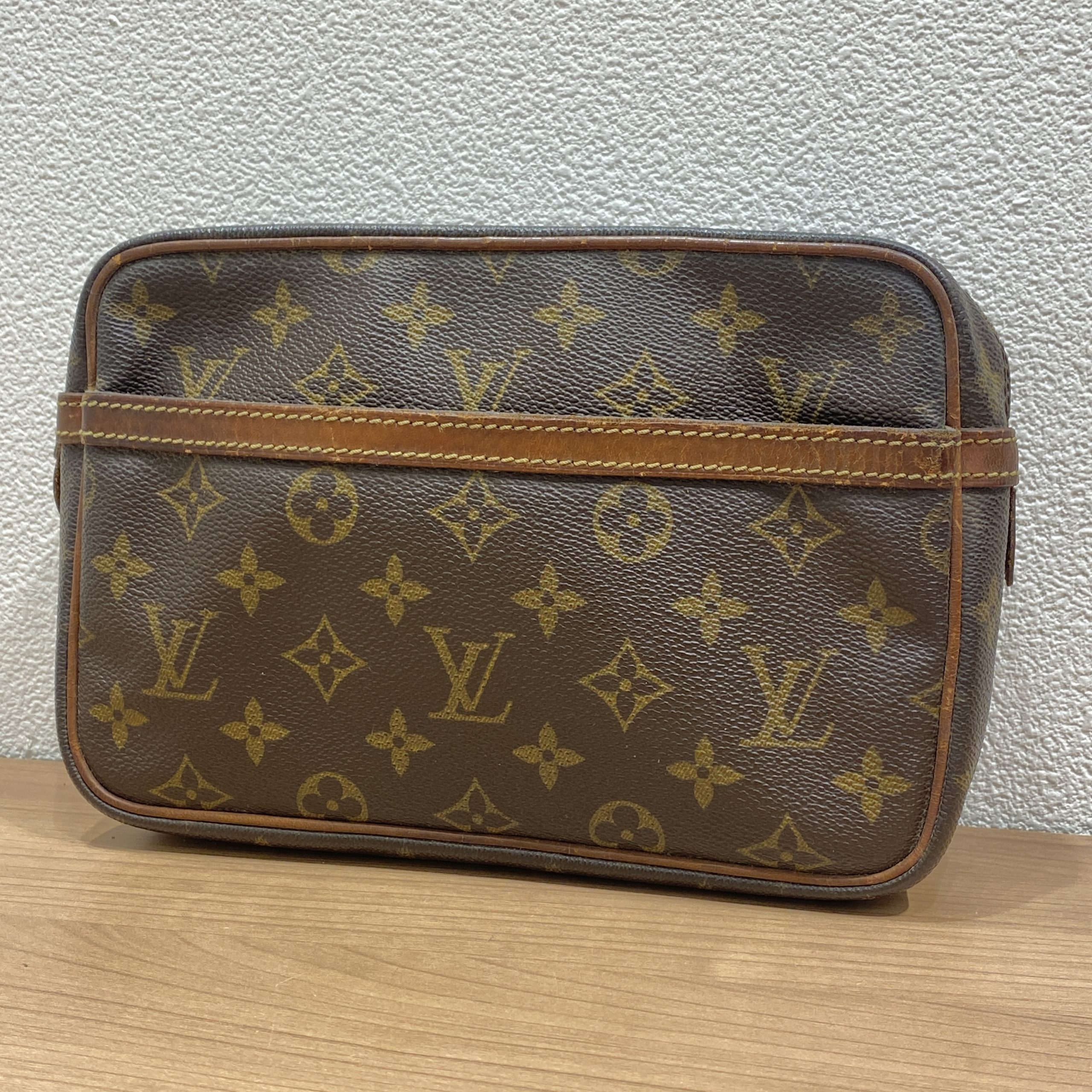 【LOUIS VUITTON/ルイヴィトン】モノグラム コンピエーニュ23 M51845