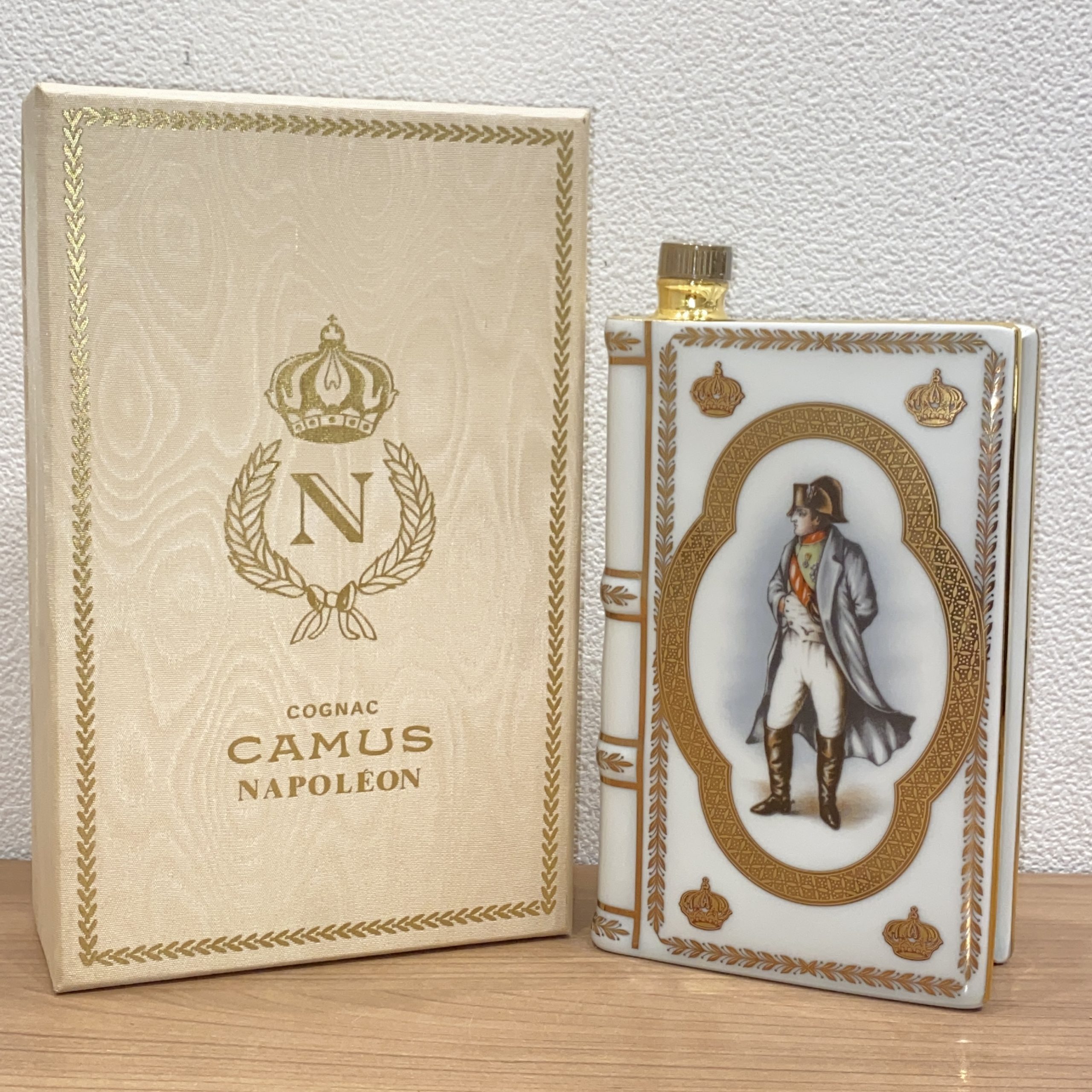 【CAMUS/カミュ】NAPOLEON/ナポレオン Book/ブック 白陶器 700ml | わかば南砂町スナモ店