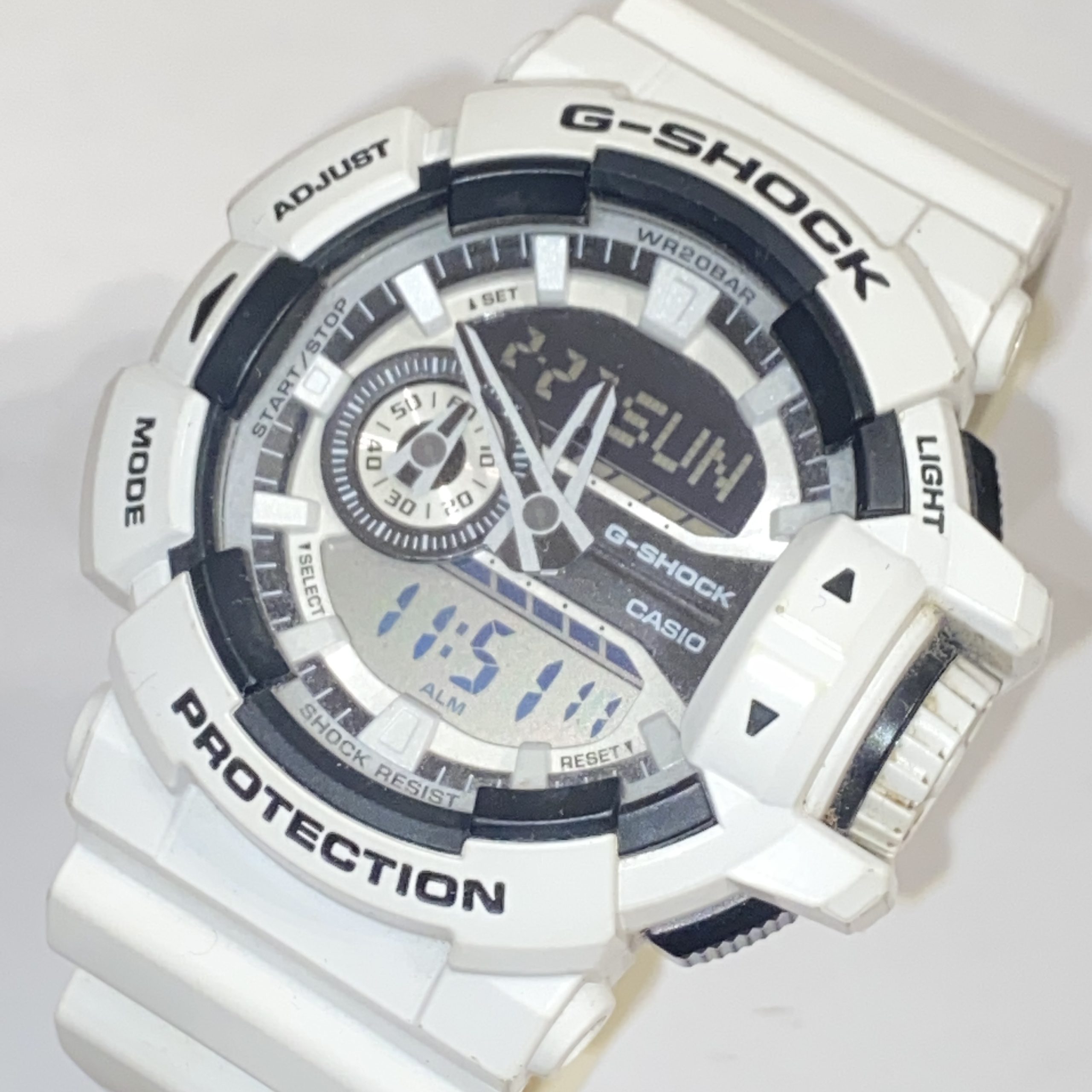 【CASIO/カシオ】G-SHOCK/ジーショック GA-400 腕時計 ホワイト