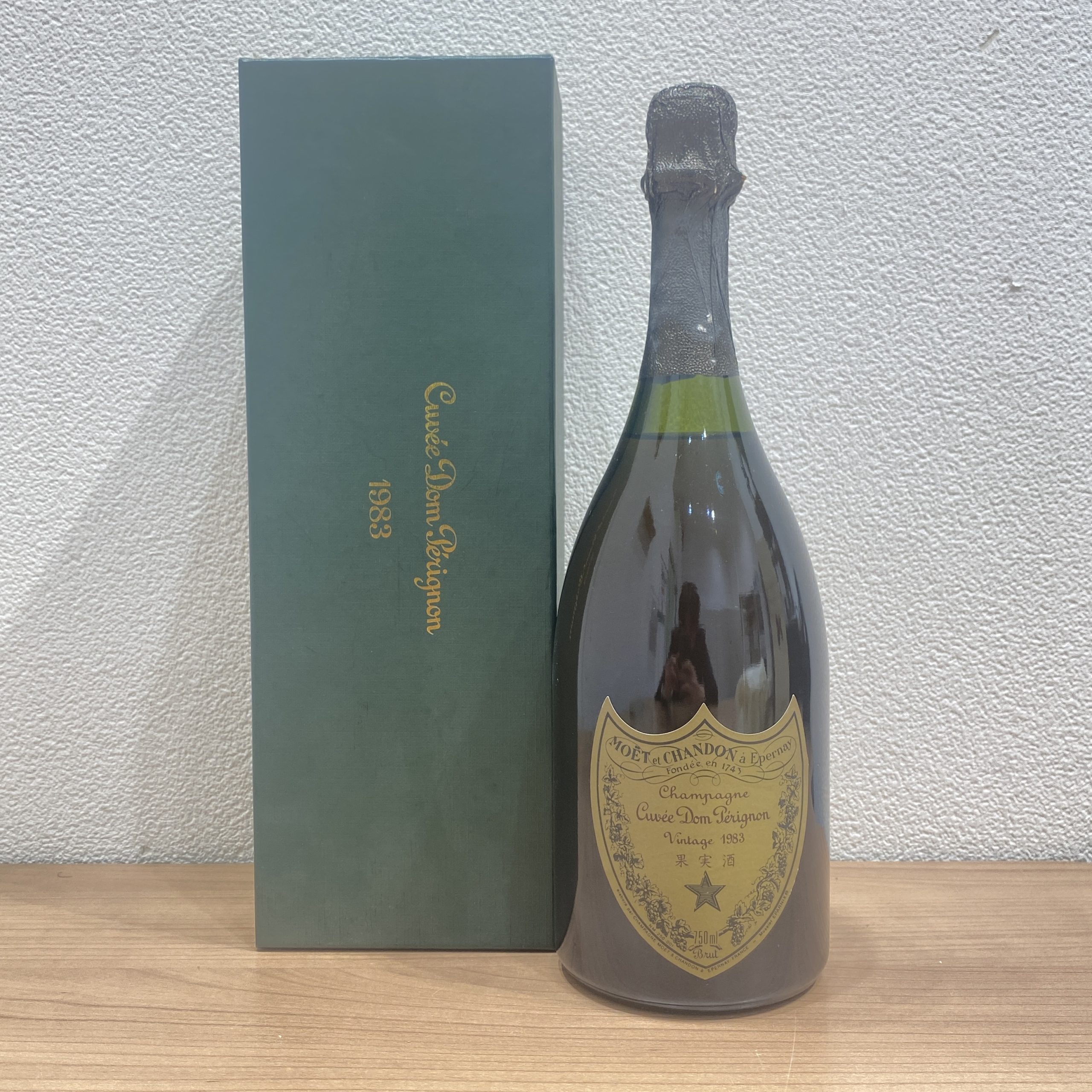 【Dom Perignon/ドンペリニヨン】BRUT/ブリュット 1983年 シャンパン 果実酒 750ml 