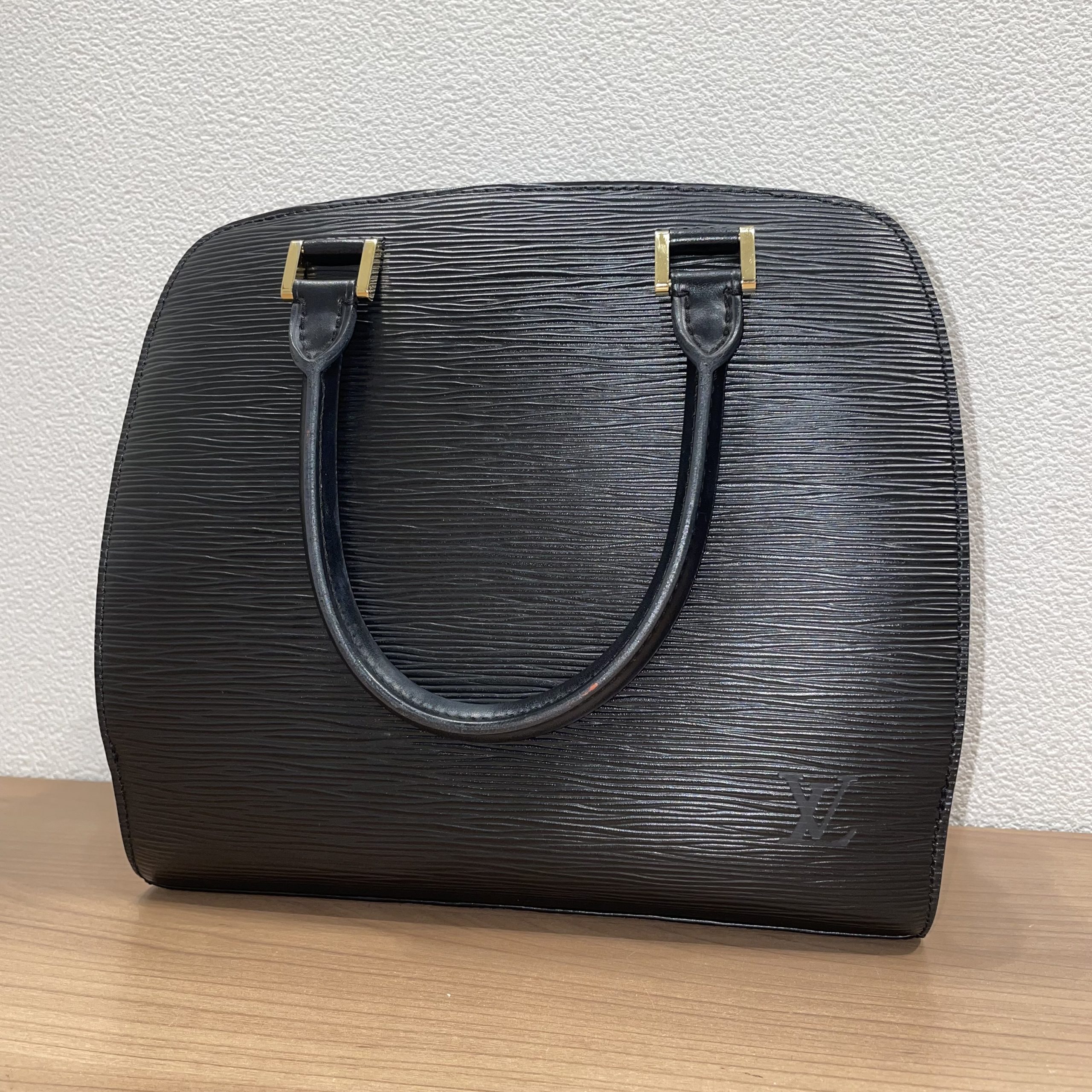 【LOUIS VUITTON/ルイヴィトン】エピ ポンヌフ M52052