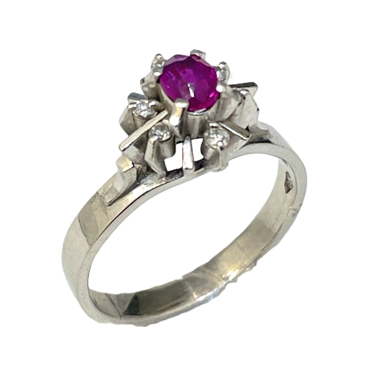 【Pt900]】ルビー リング R0.22ct MD0.12ct
