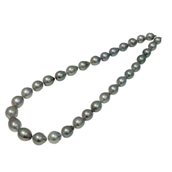 【本真珠/黒真珠/パール】ネックレス 8.9-11.8mm玉 62.1g
