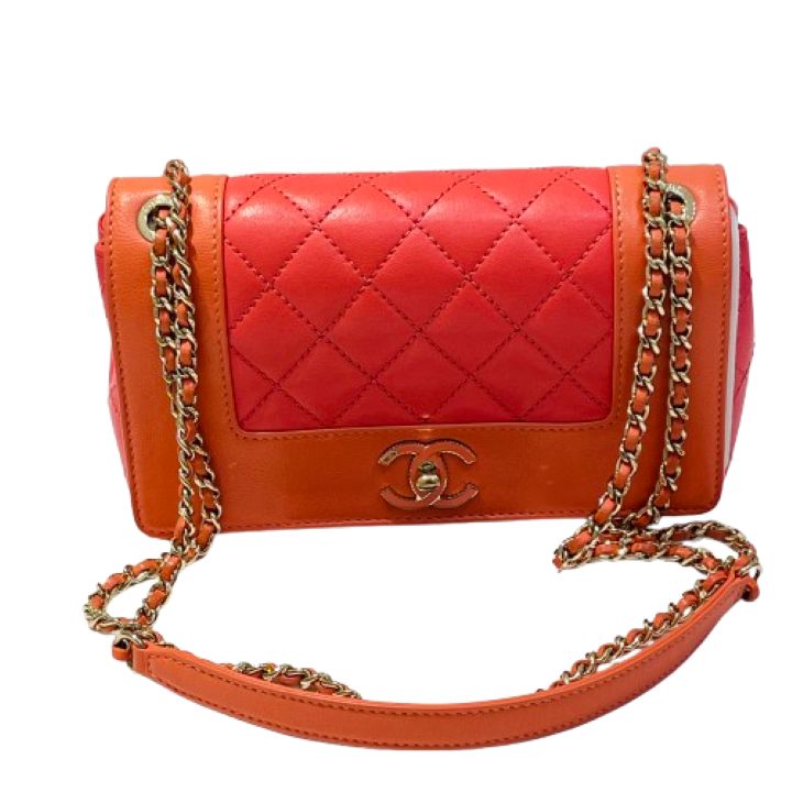 【CHANEL/シャネル】マトラッセ ラムスキン チェーンショルダーバッグ